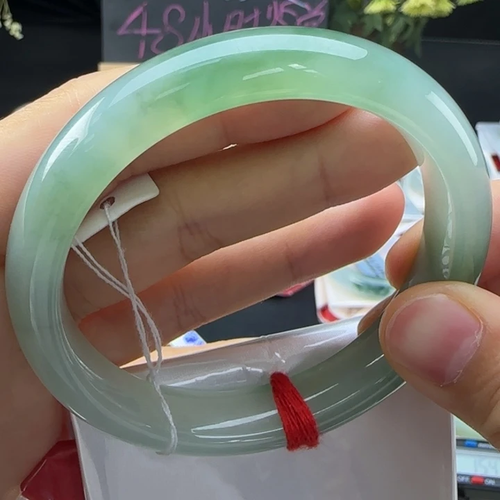 未镶嵌手镯翡翠翡翠手镯