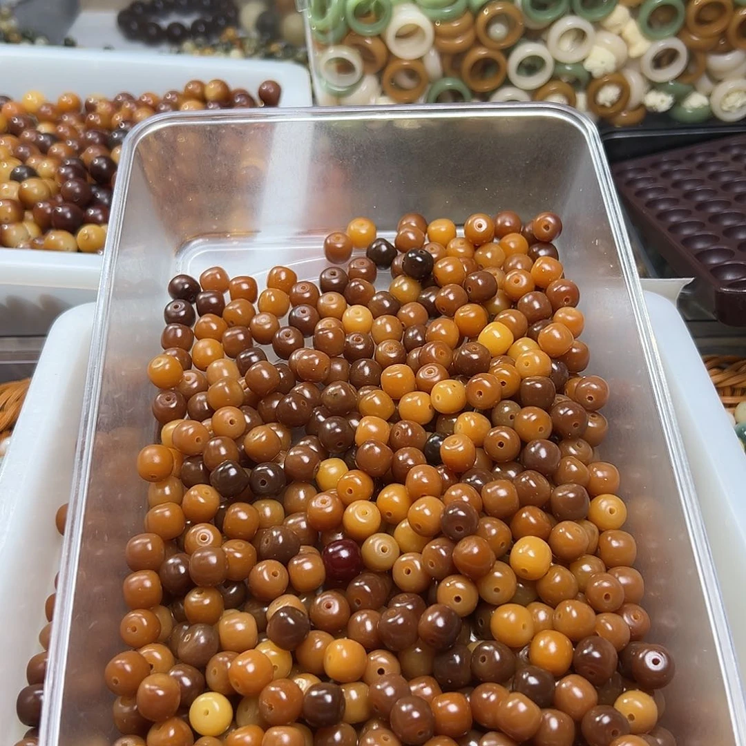 白玉菩提吊坠第****狱500颗咖色桶珠