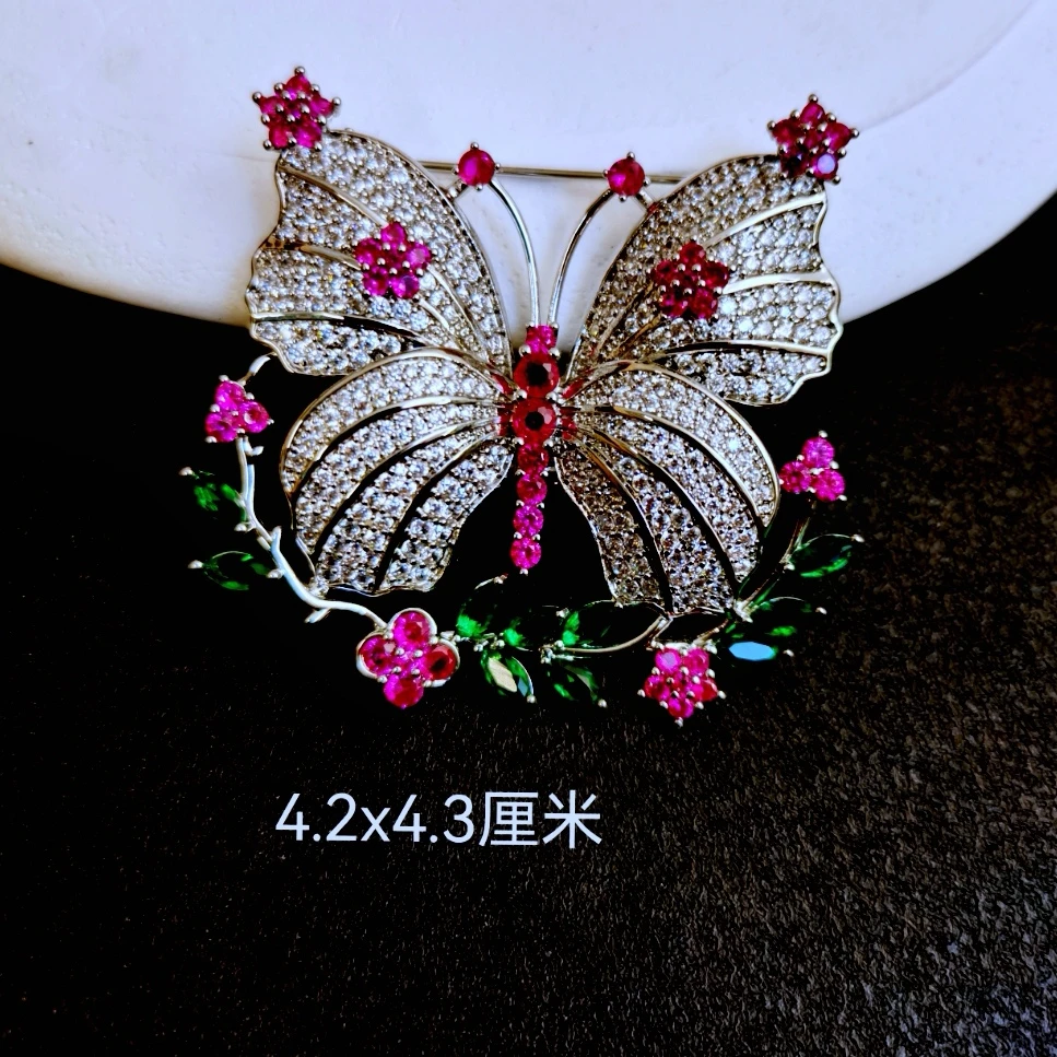 铜合金胸针 728 时尚轻奢款蝴蝶胸针