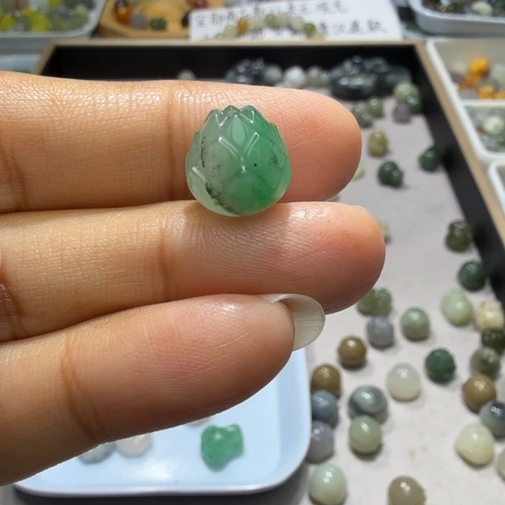 未镶嵌和田玉珠宝半成品