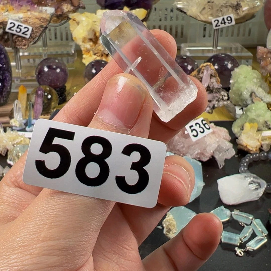 未镶嵌水晶珠宝半成品