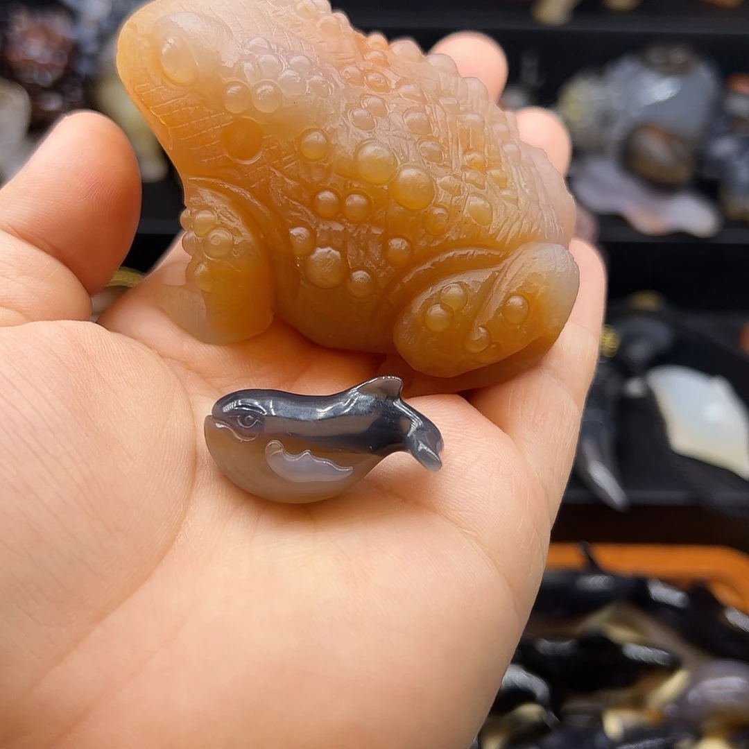 Z***生玛瑙/玉髓未镶嵌手玩摆件金蟾