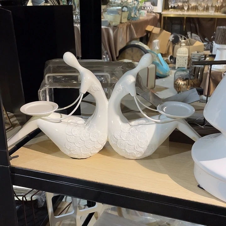 陶瓷花瓶，部分微瑕