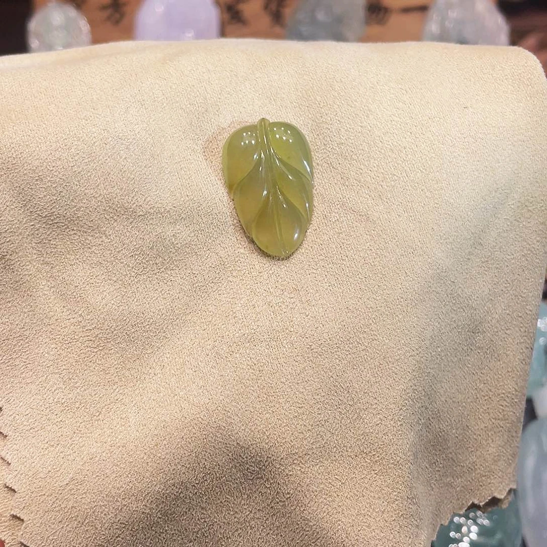 翡翠未镶嵌颈饰88888888