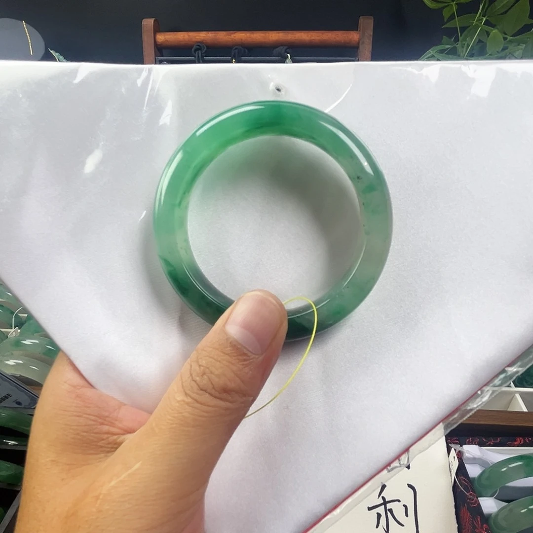 石英质玉手镯未镶嵌54.3