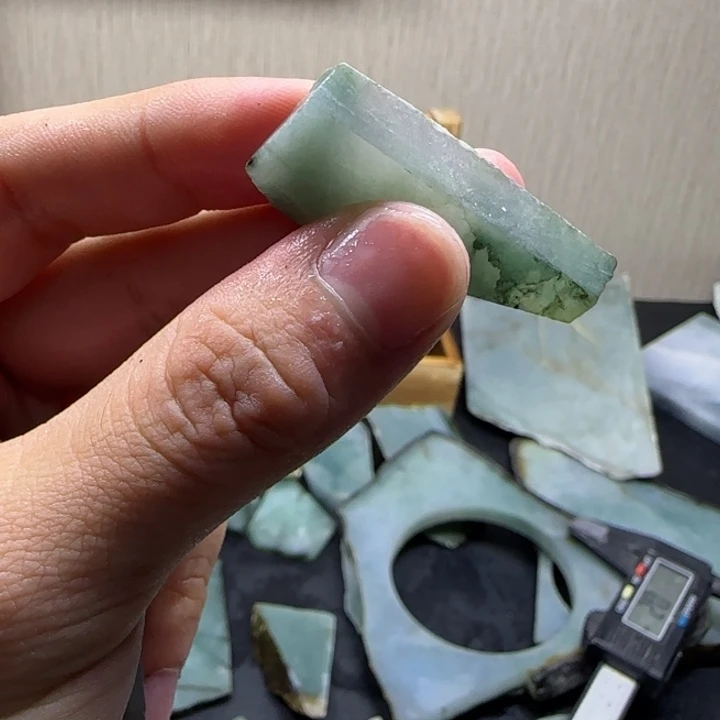 翡翠未镶嵌颈饰纯天然缅甸翡翠