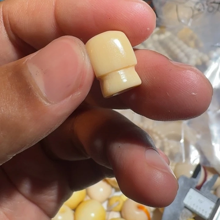 我***许菩提根/象牙果吊坠