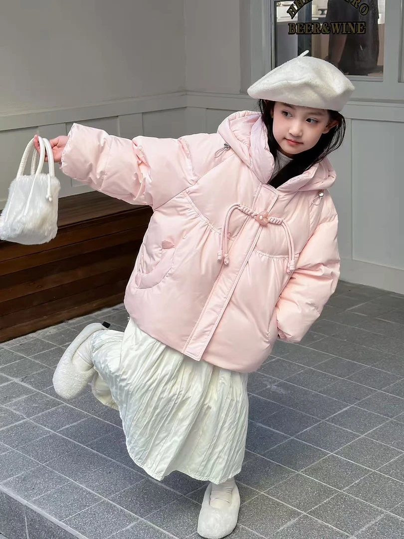 女童加厚2024冬装新款连帽女宝宝短款保暖冬季绒服