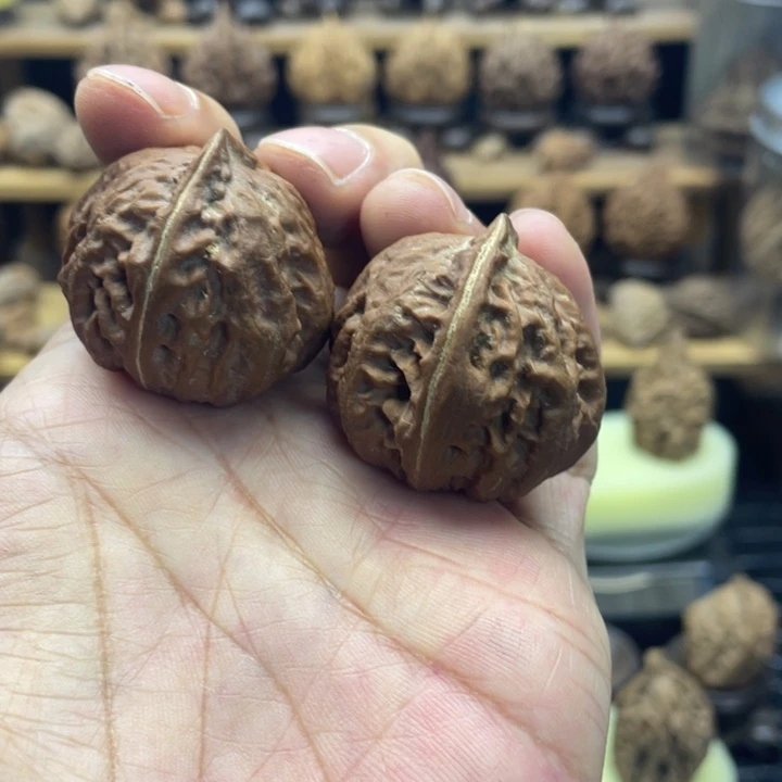 文玩核桃吊坠东北核桃45