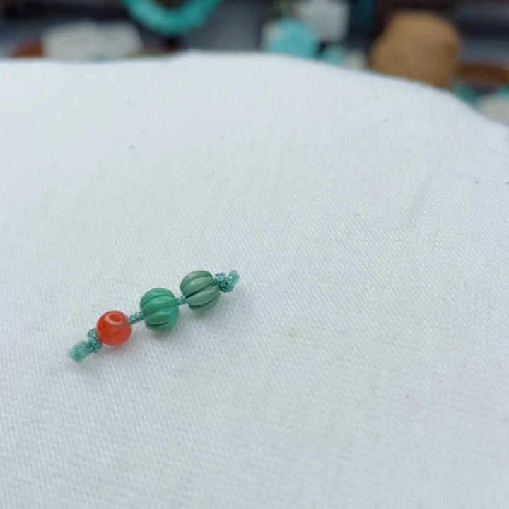 南红玛瑙未镶嵌珠宝奇石