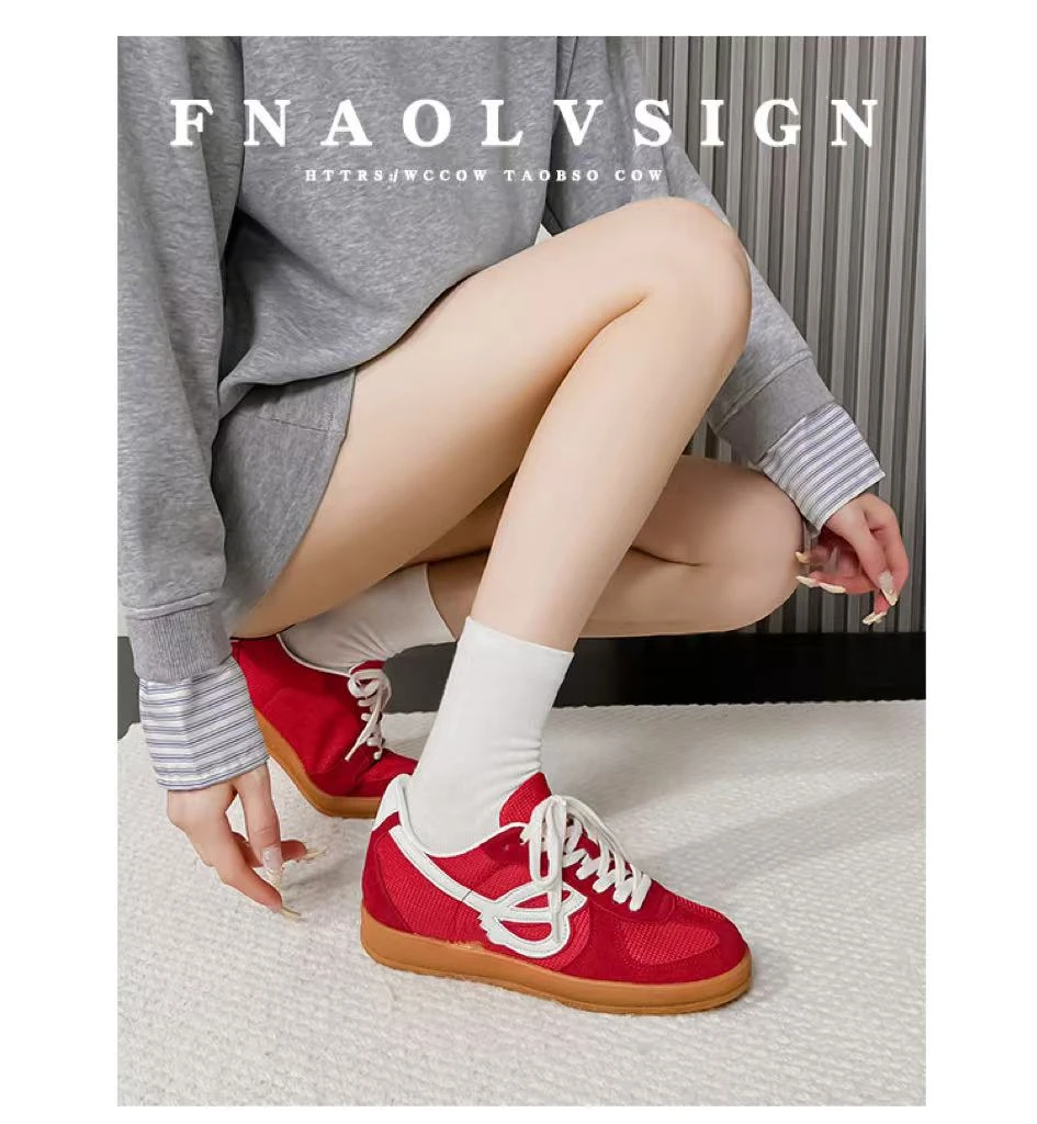 2025新款韩版系带德训鞋新款女板鞋运动鞋复古阿甘鞋平底显脚小女