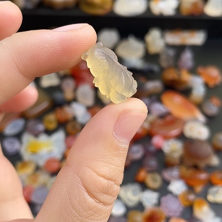 玛瑙/玉髓合金车挂