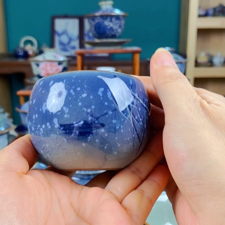 瓷片手工制作工艺精湛等