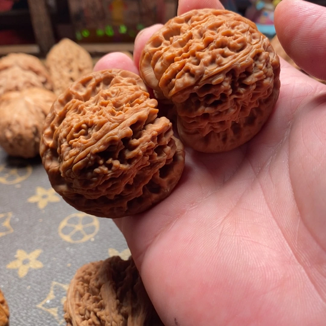 输***哦吊坠文玩核桃文玩核桃