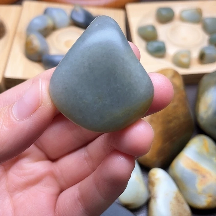 颈饰未镶嵌和田玉7