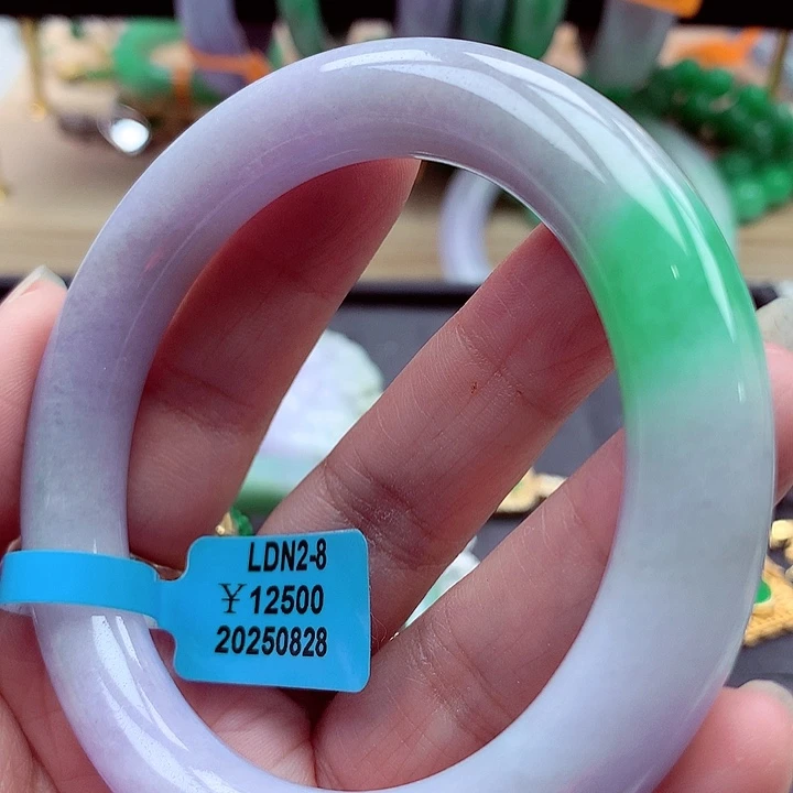 翡翠未镶嵌手镯翡翠