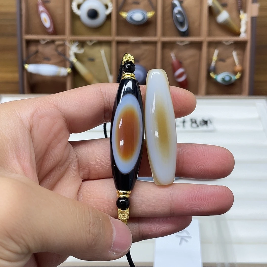 、***k玛瑙/玉髓合金颈饰