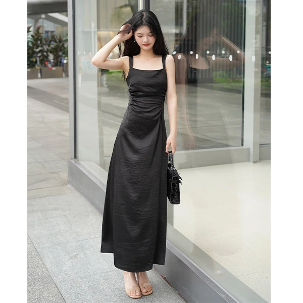 夏季设计师重工复古赫本法式方领收腰显瘦气质简约小礼服裙背心裙