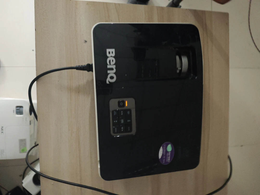 9新 Benq/明基 二手明基投影仪运费自理