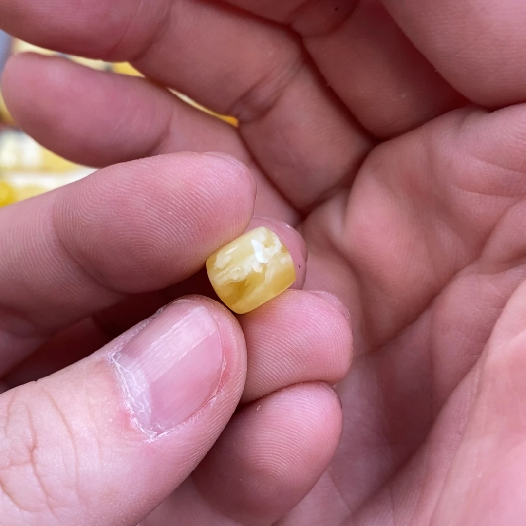 蜜蜡裸石未镶嵌王**.配饰