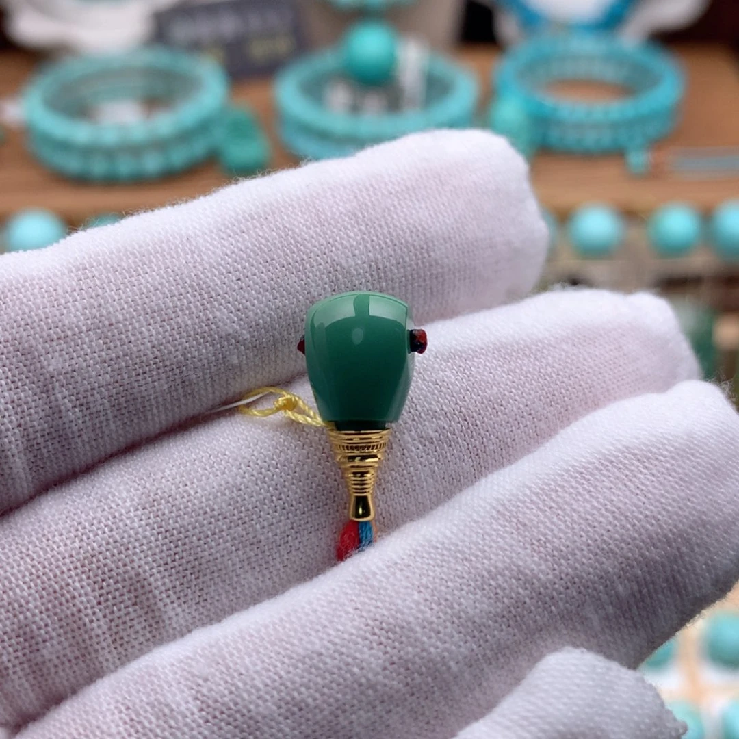 绿松石18K金镶嵌珠宝奇石