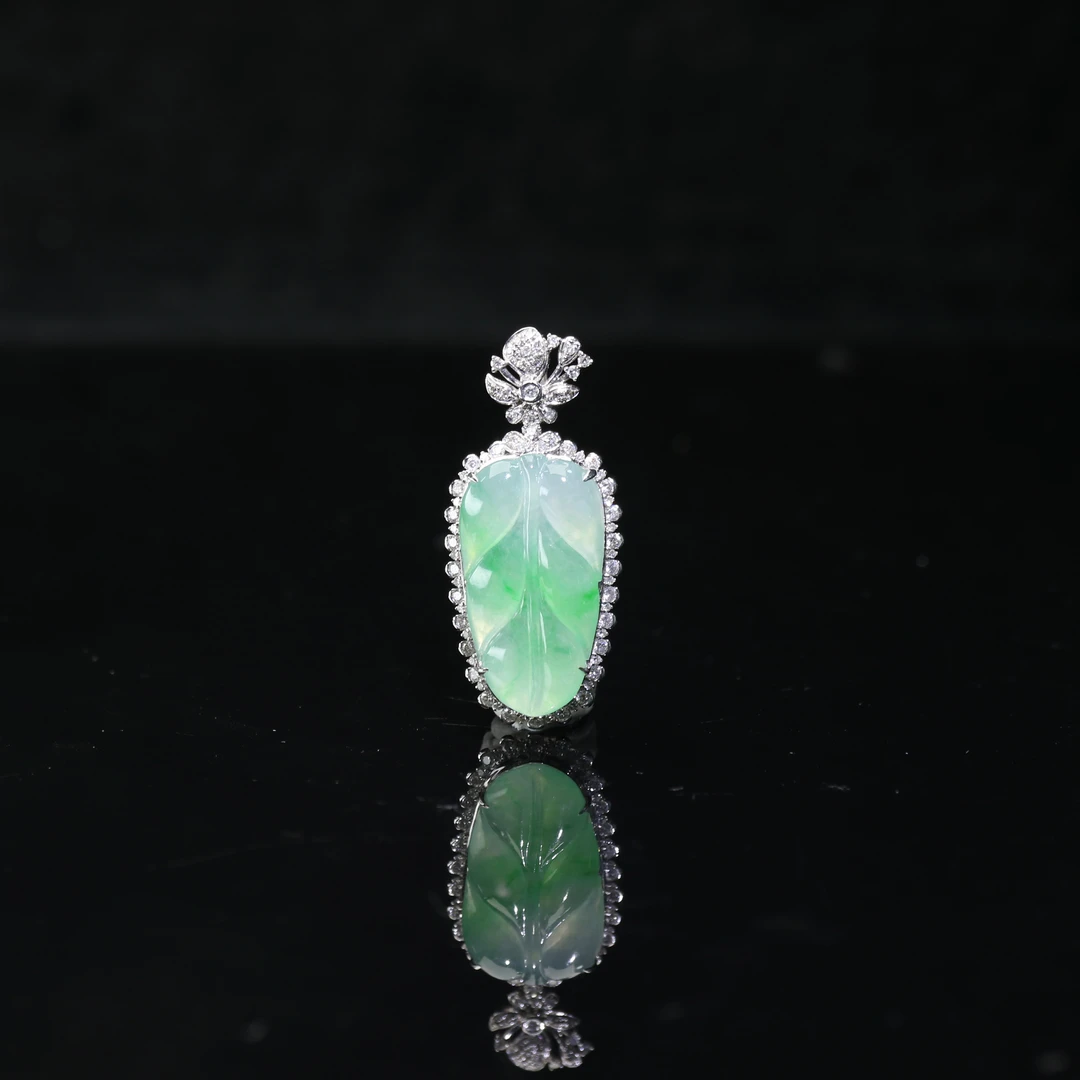 FC22天然缅甸A货18k高冰飘阳绿叶子/000498/保利厦门拍卖