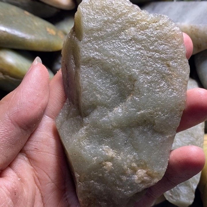 未镶嵌和田玉（糖玉）挂件