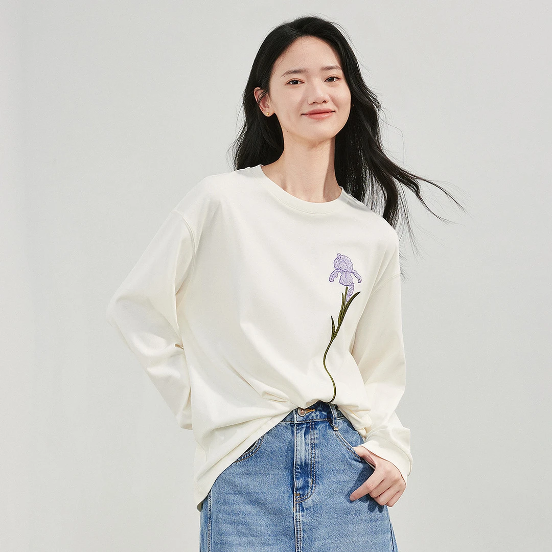 茵曼2024春秋新款女T恤上衣休闲长袖宽松圆领刺绣时尚爆款百搭