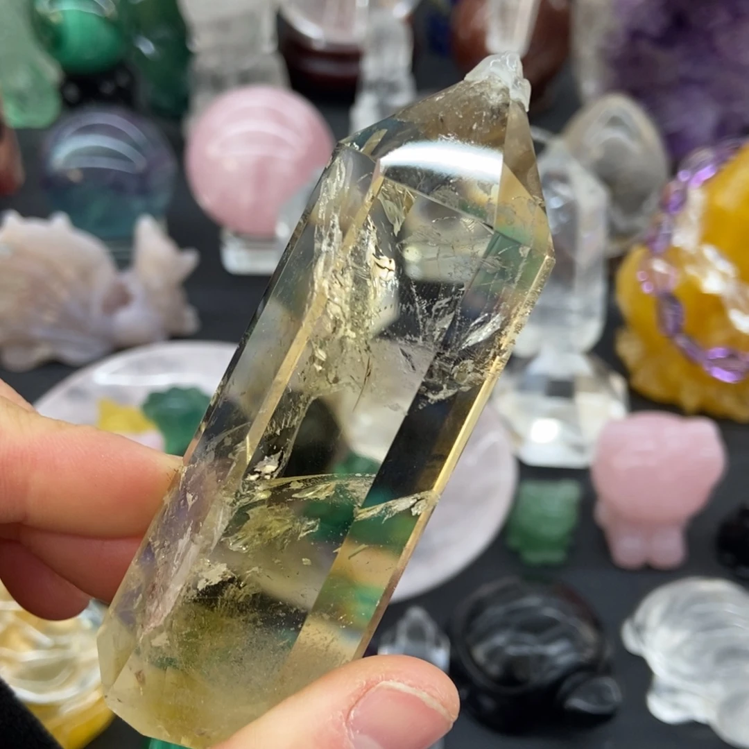 未镶嵌水晶珠宝半成品