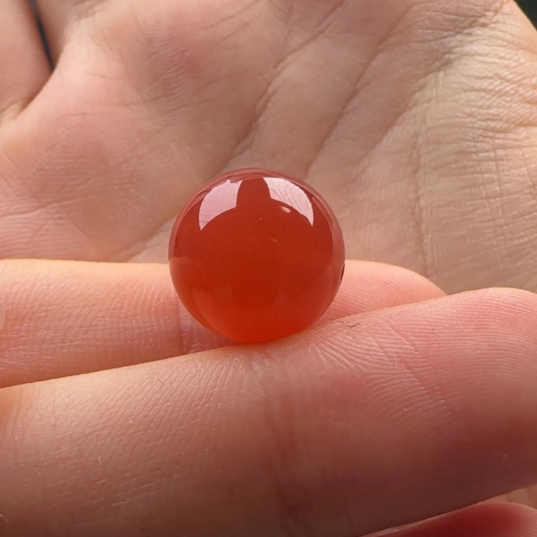南红玛瑙未镶嵌圆珠13有白纹