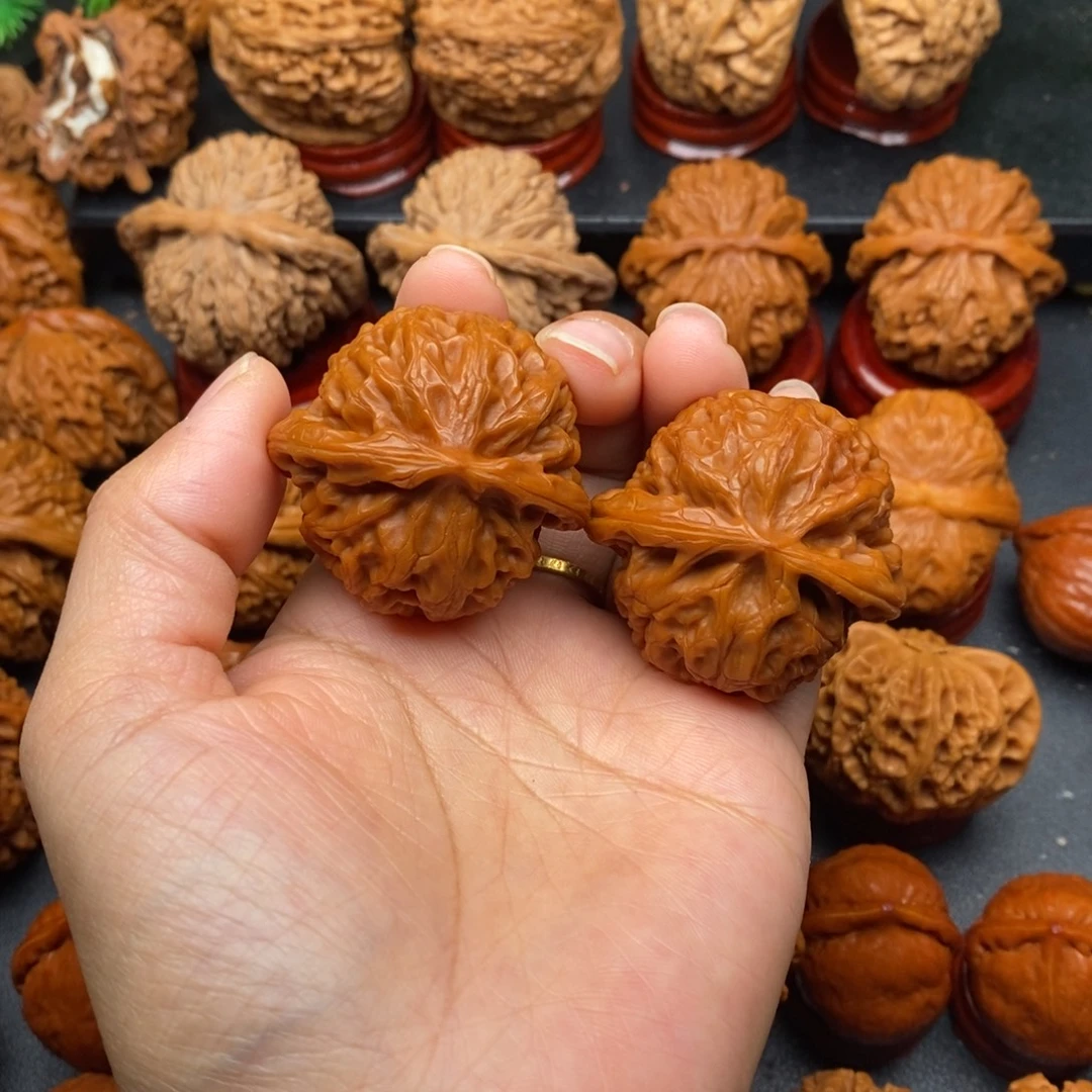 把件文玩核桃40宫灯