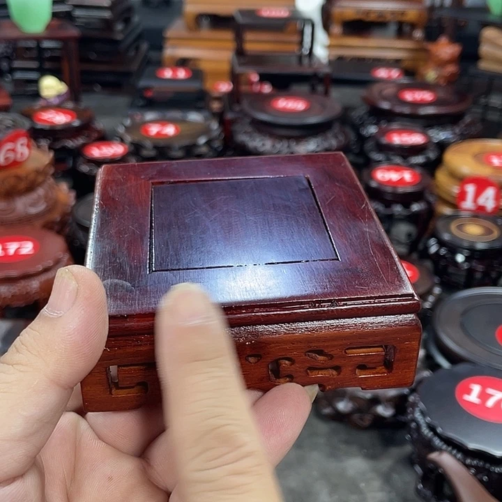 琉璃手工艺品红木底座工艺品
