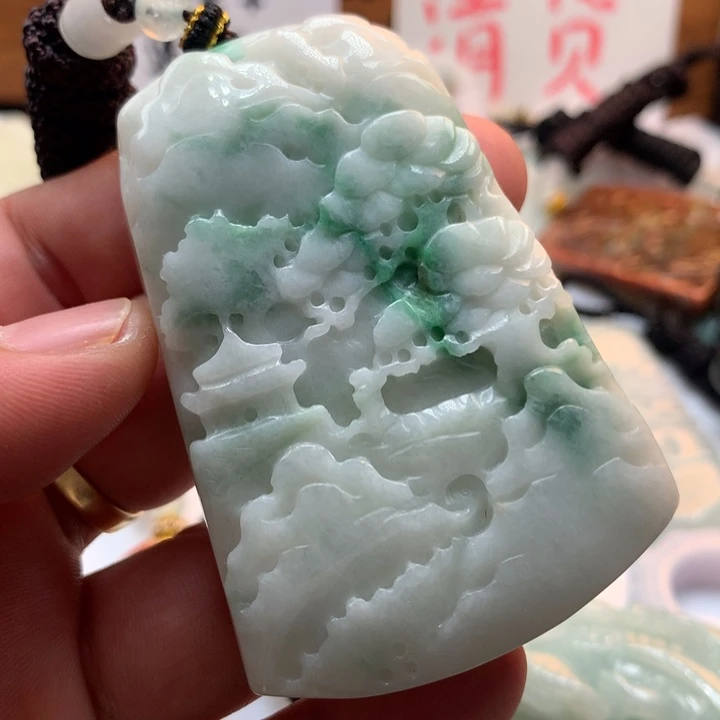 翡翠未镶嵌颈饰保真天然a货翡翠