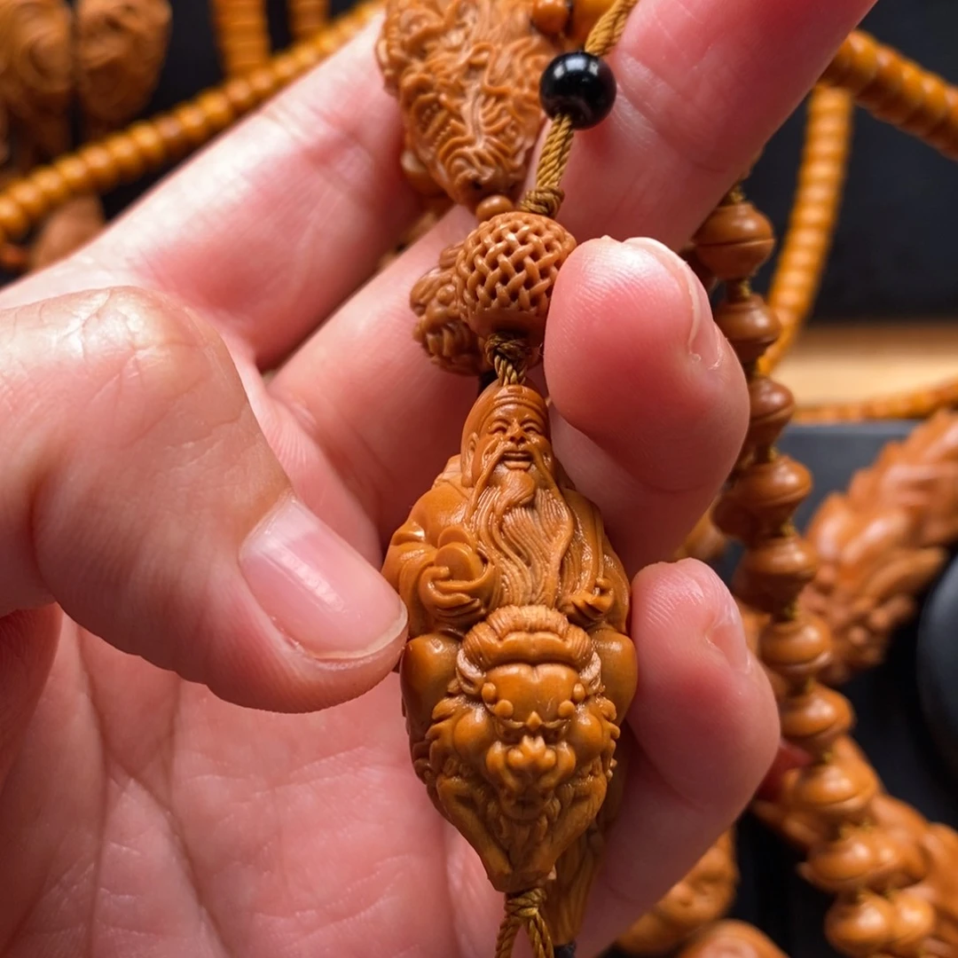 橄榄核手串财神脖挂