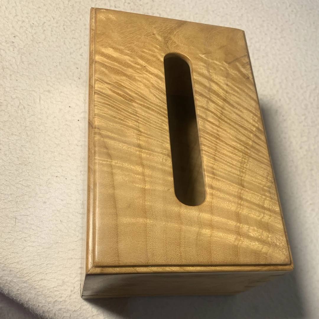 时尚精品金丝楠木精工细作手工打磨纸巾盒