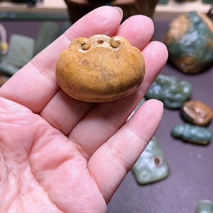 岫岩河磨玉（透闪石质玉）手绳未镶嵌