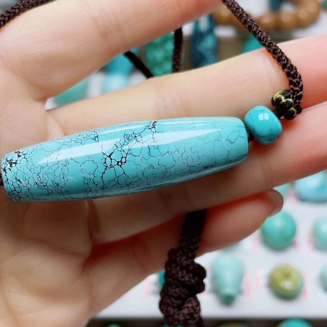 武***绿松石未镶嵌珠宝奇石