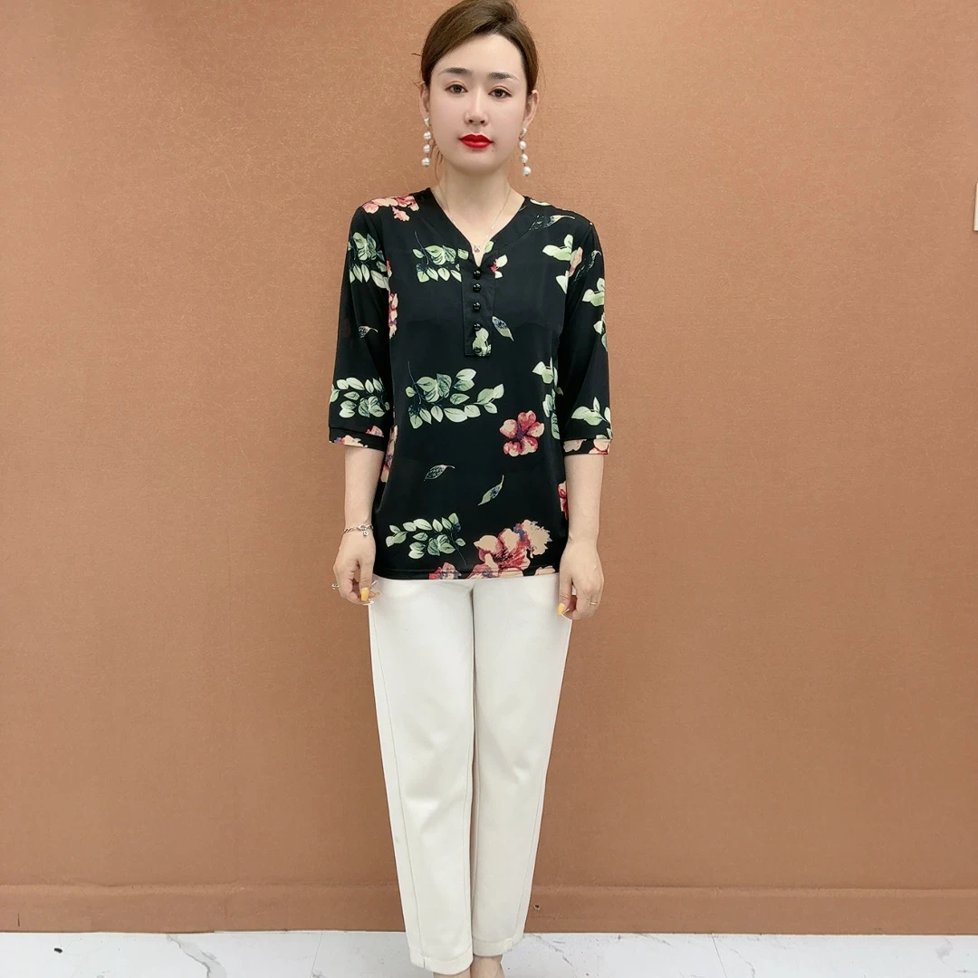 7-9夏季中老年女装印花T恤40岁到60多岁妈妈装防晒上衣显瘦透气