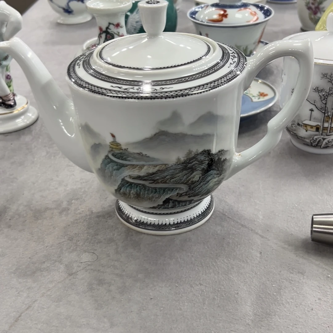 景德镇陶瓷粉彩大茶壶
