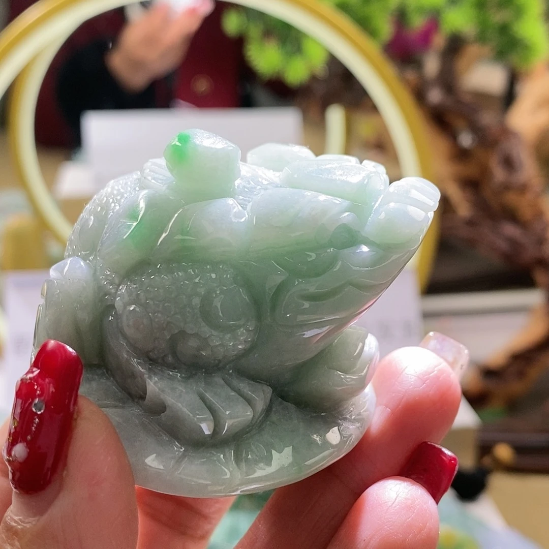 【闪购商品】翡翠颈饰未镶嵌金蟾