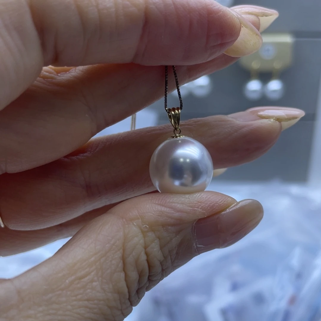 18K金镶嵌颈饰淡水珍珠