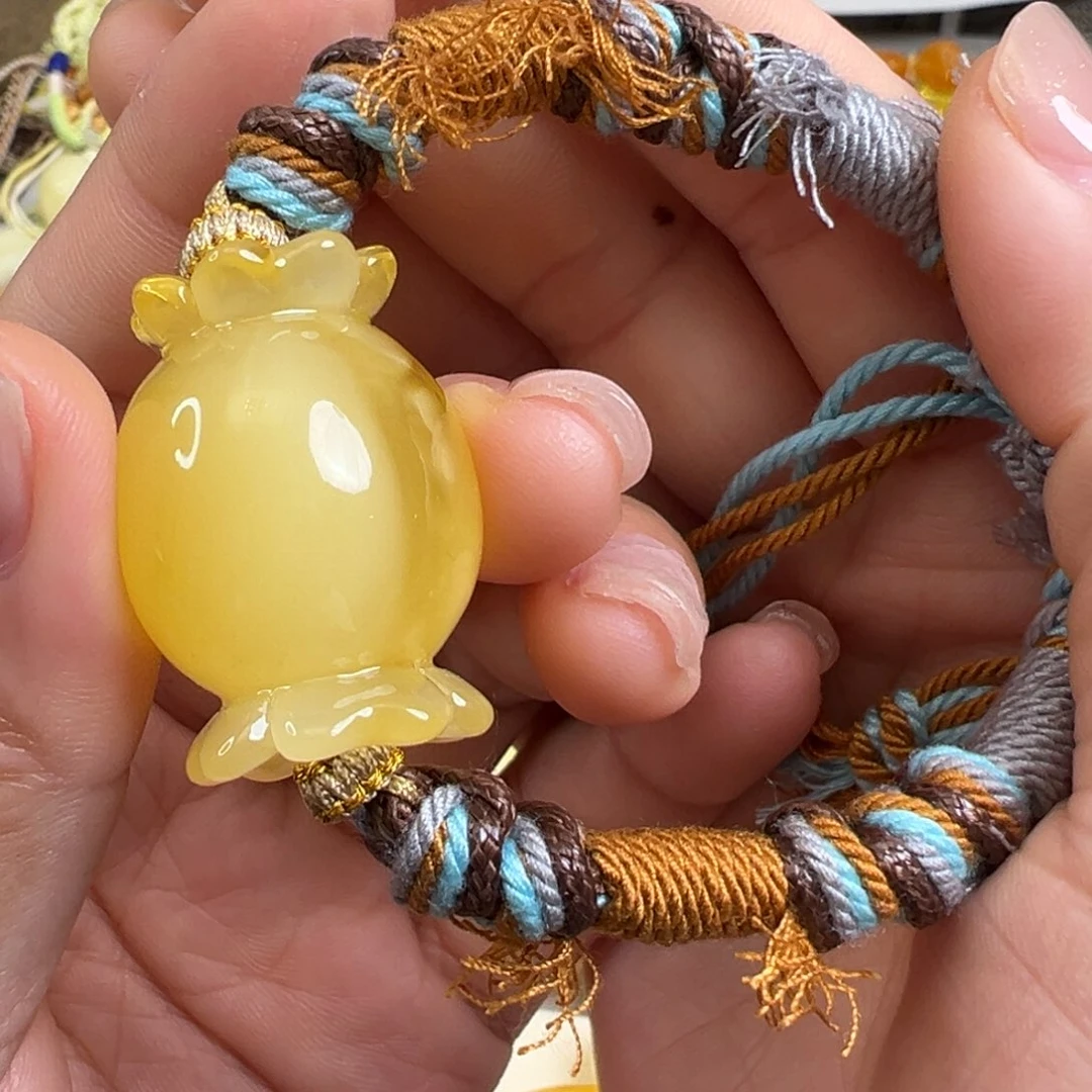 裸石蜜蜡未镶嵌蜜蜡