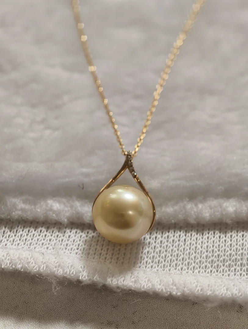 （售完无补）天然海水南洋金珠人字扣吊坠