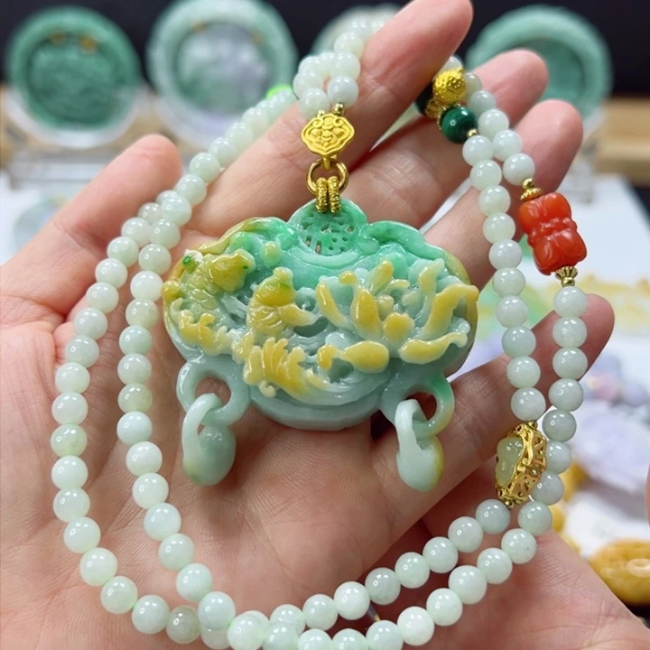 颈饰未镶嵌翡翠项链