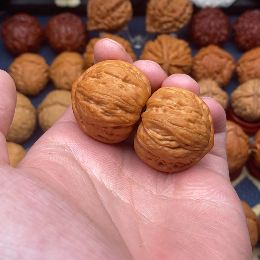 文玩核桃把件临*精品小手捻