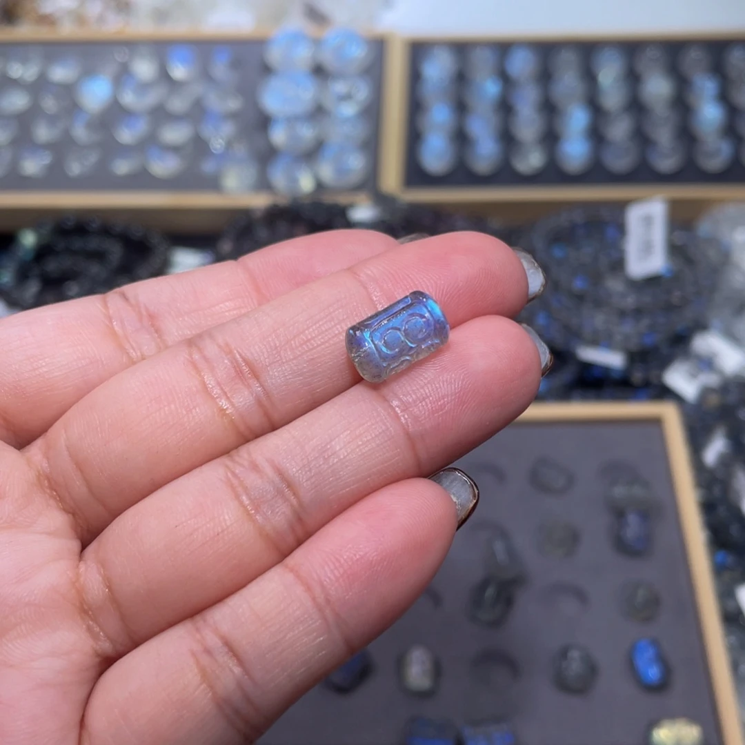 拉长石颈饰未镶嵌H*灰月光回纹珠直径7.6mm