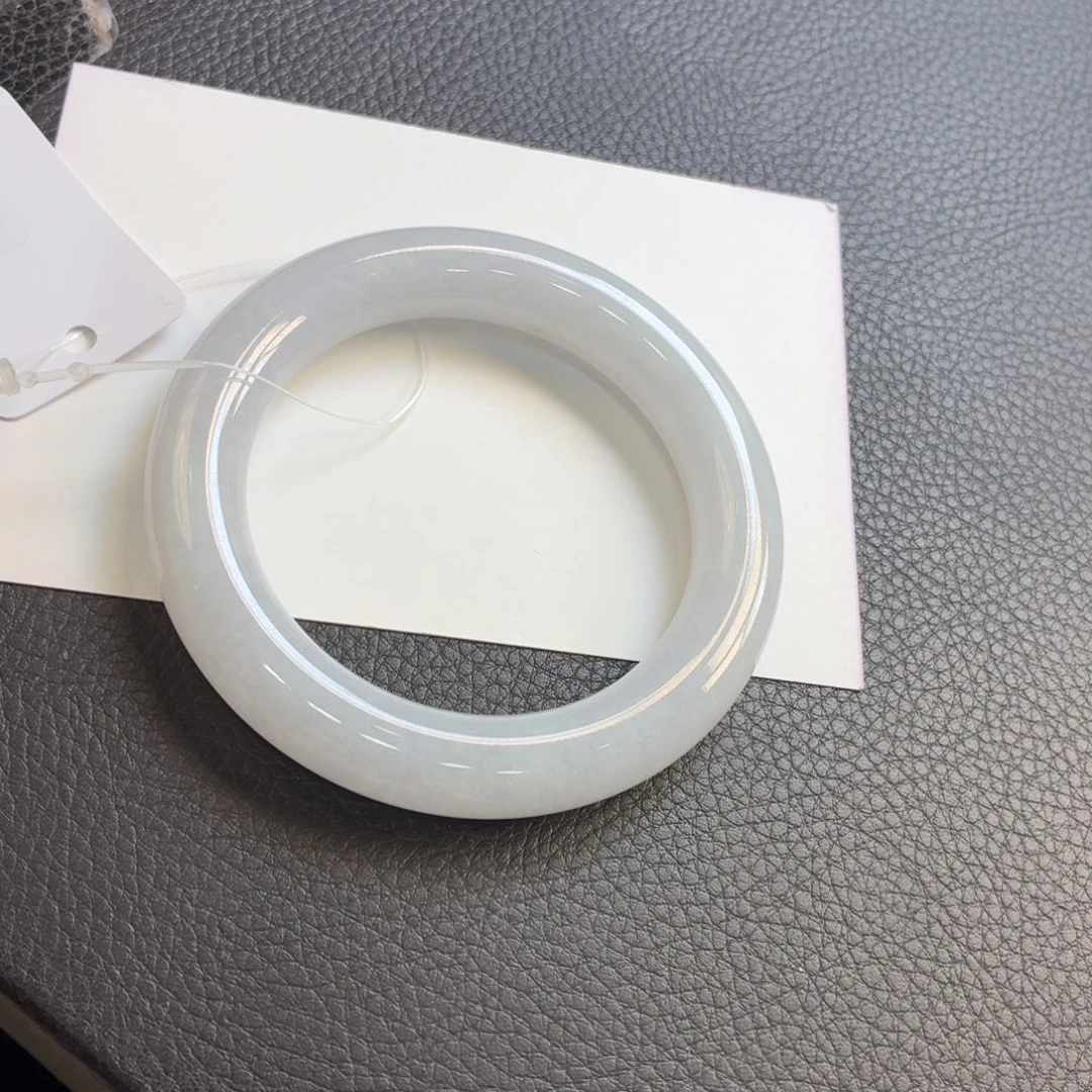 未镶嵌手镯（圆镯）翡翠缅甸a货翡翠手镯