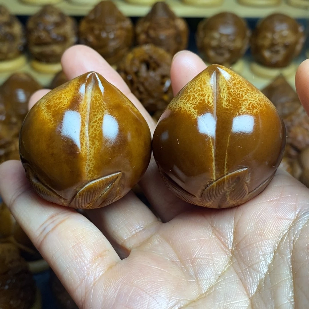 【闪购商品】香榧木L****9橄榄核雕工艺3.8瑕疵