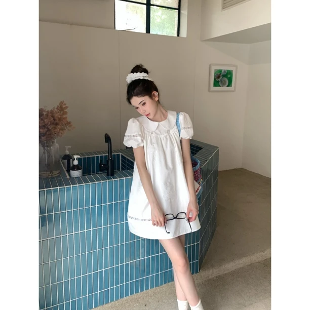 【赵小小&白昼童话】28936 法式风娃娃领泡泡袖宽松遮肉显瘦连衣裙