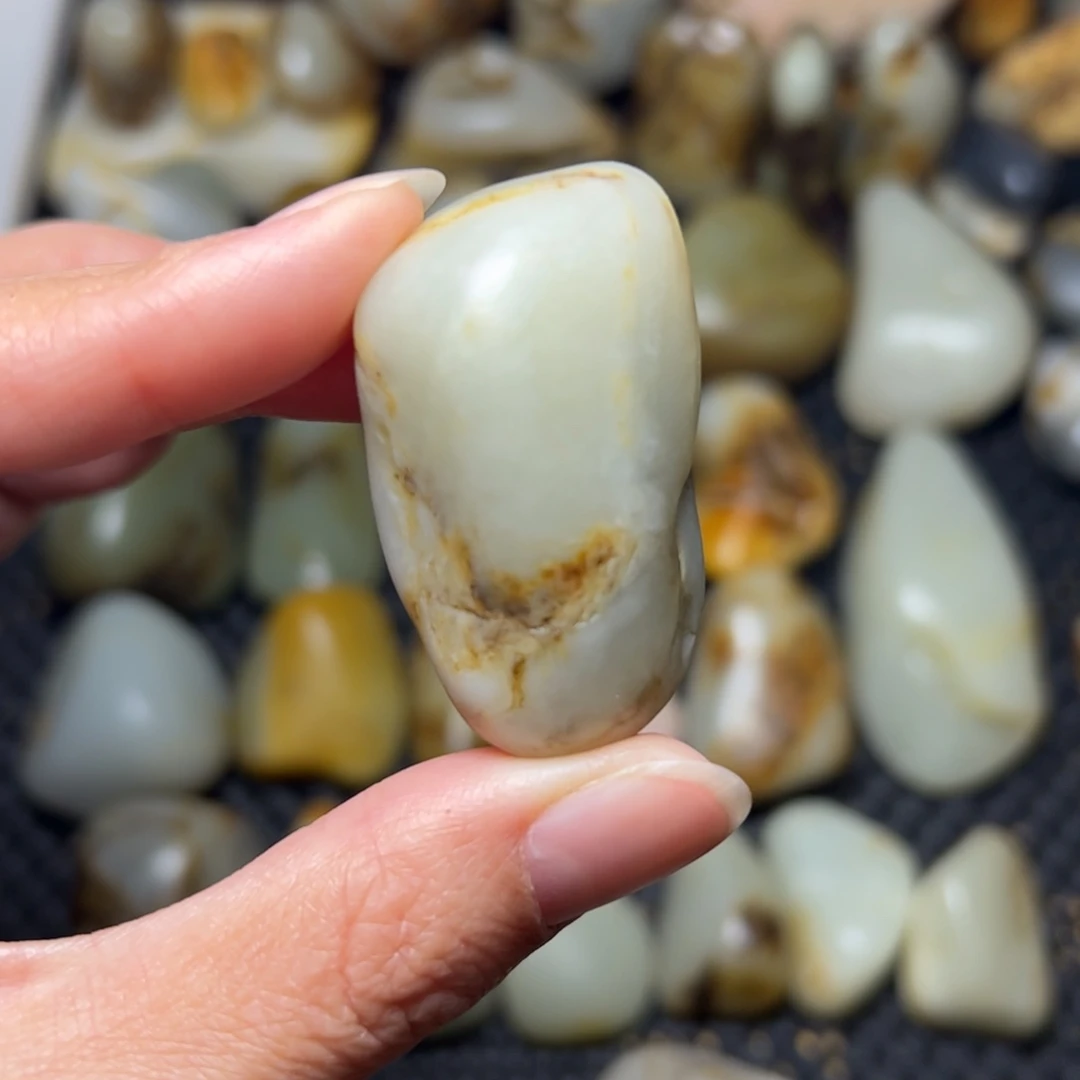 和田玉未镶嵌挂件A18